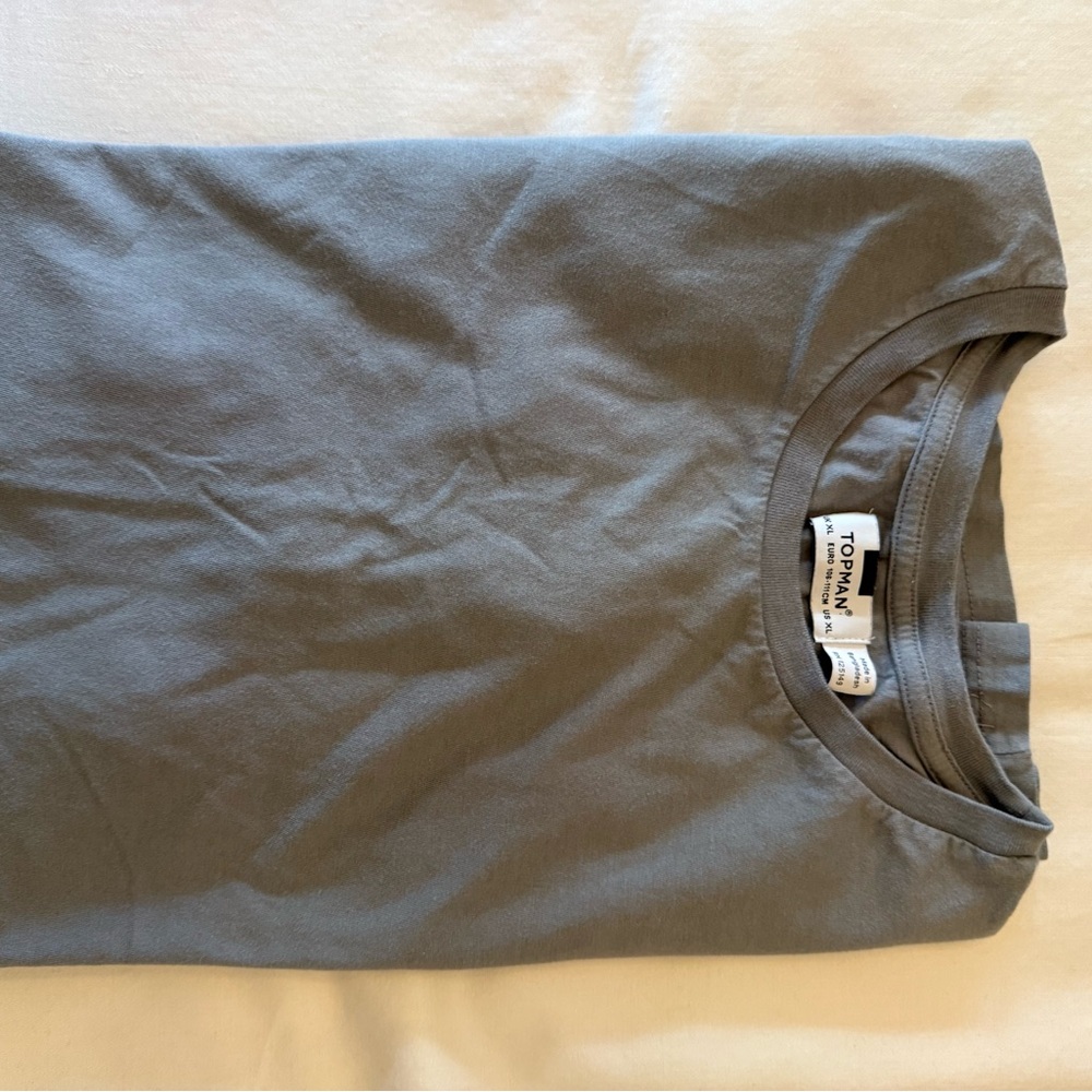 Men’s Topman Gray Crew Neck Short Sleeve Tee